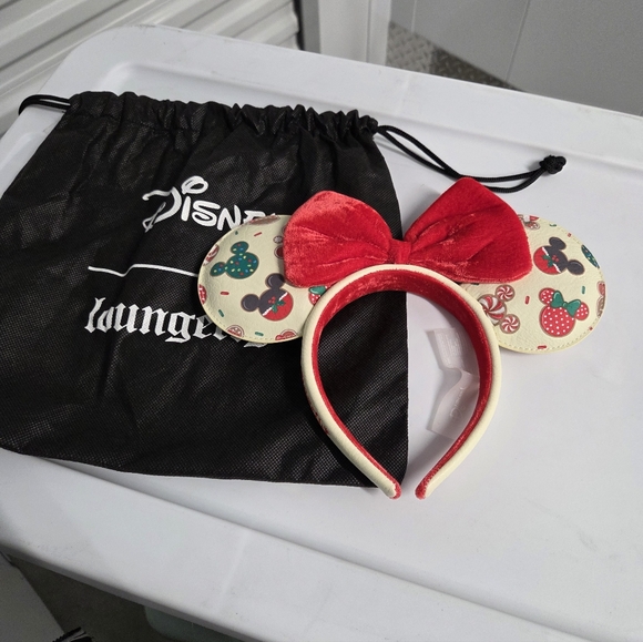 Loungefly Minnie Mouse Christmas Ear Headband - Picture 2 of 10